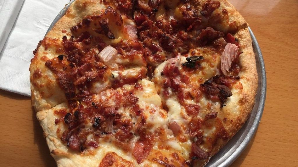Tasty Pizza Bacon and Gouda