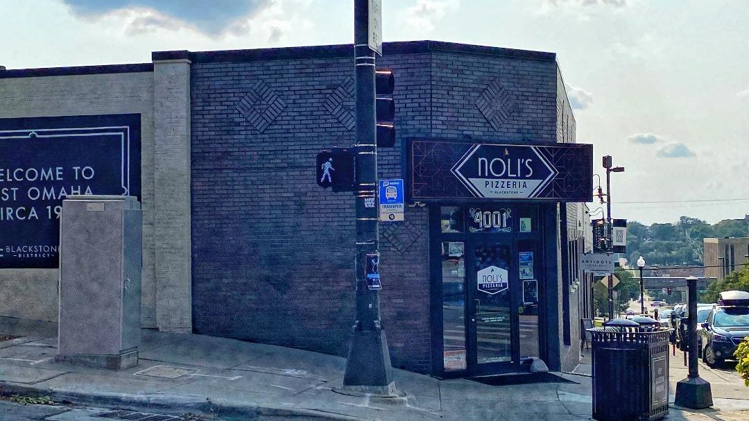 Restaurant Review Noli S Pizzeria Restaurant Hoppen