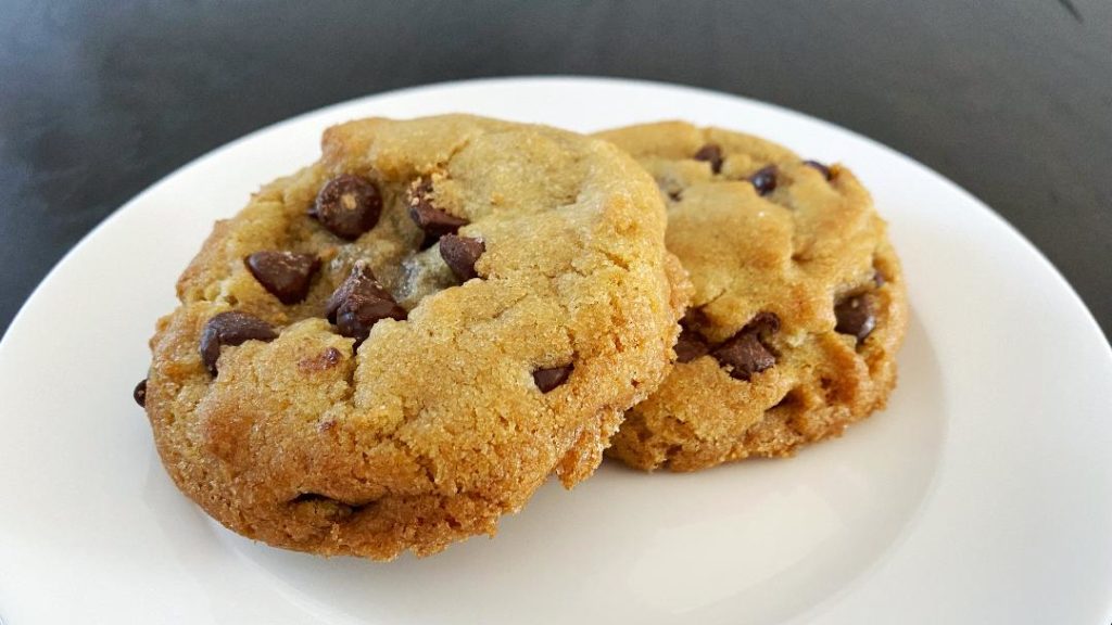 The Bubbly Tart Chocolate Chip Cookies