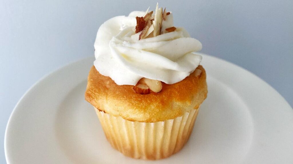 Dave's Cakes of Omaha Almond Cupcake