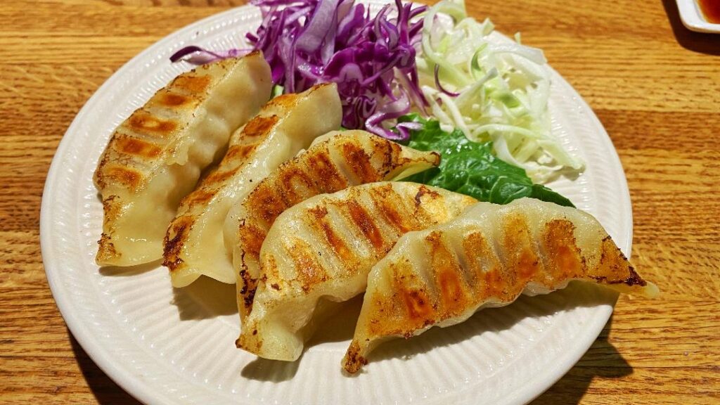 Sakura Bana Gyoza