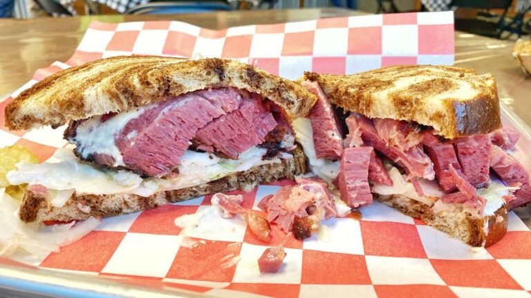 Smokin Barrel BBQ Reuben