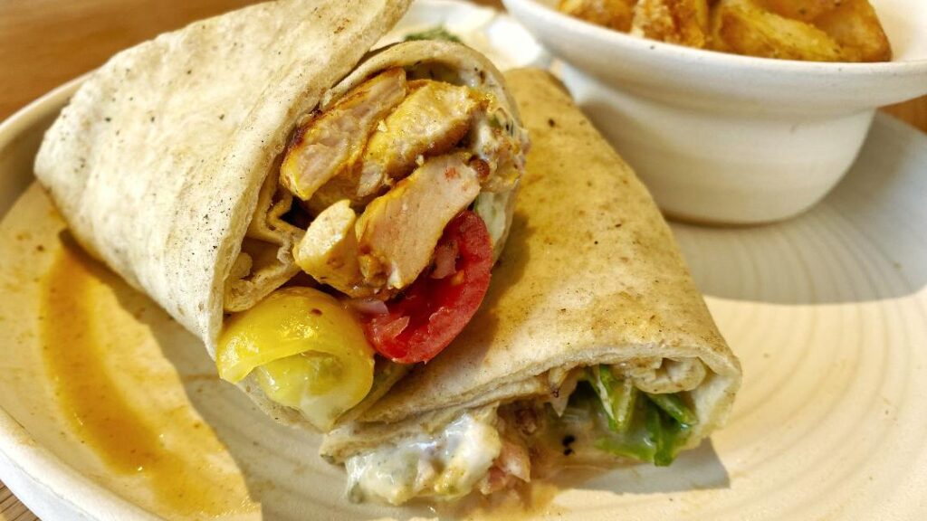 Clio Chicken Wrap Meal