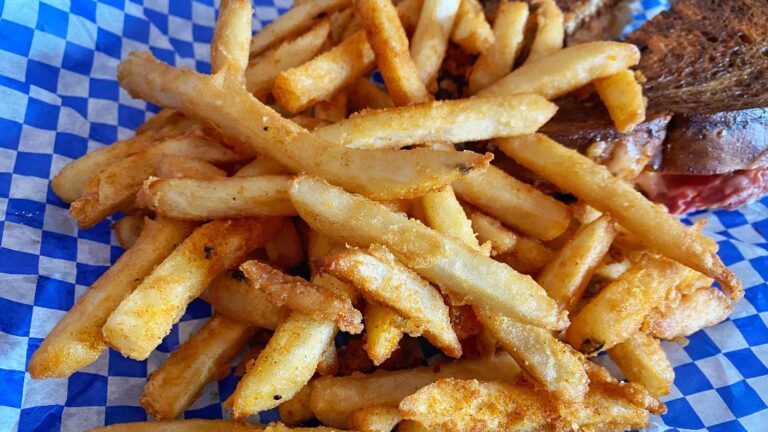 Rookies Bar & Grill French Fries