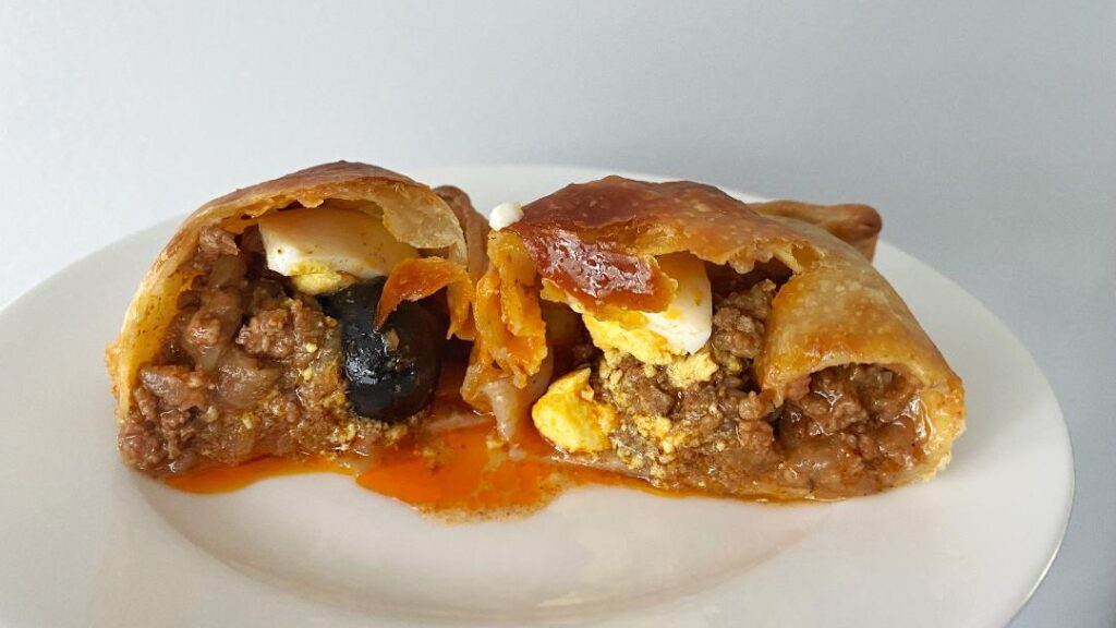 Las Chilenas Beef Empanada (inside)