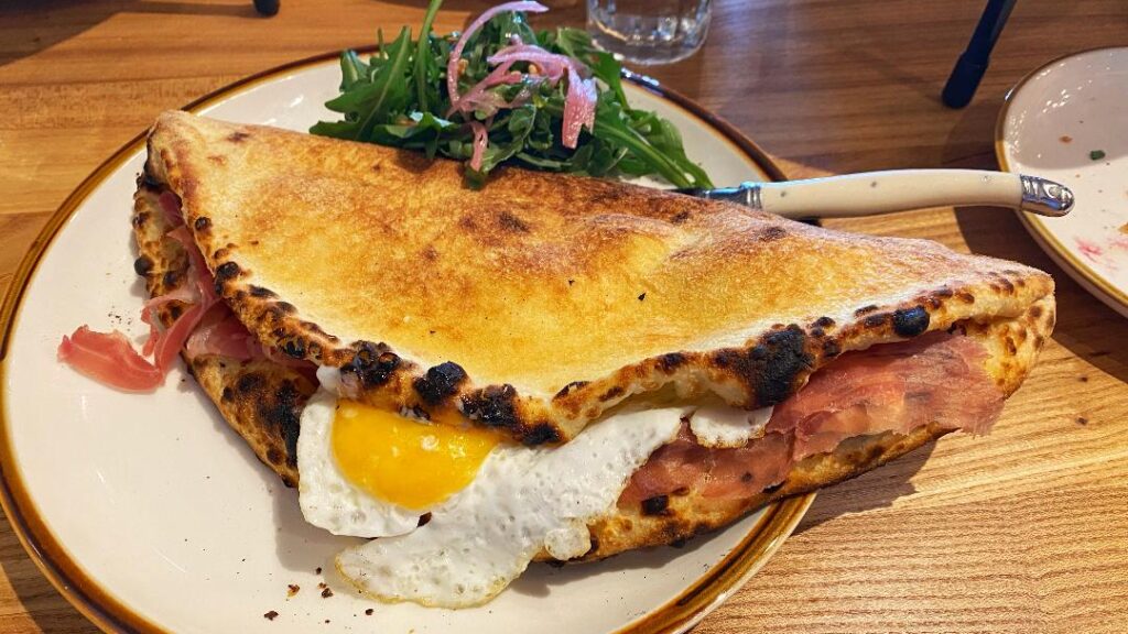 Dolomiti Ham & Egg Panino 2