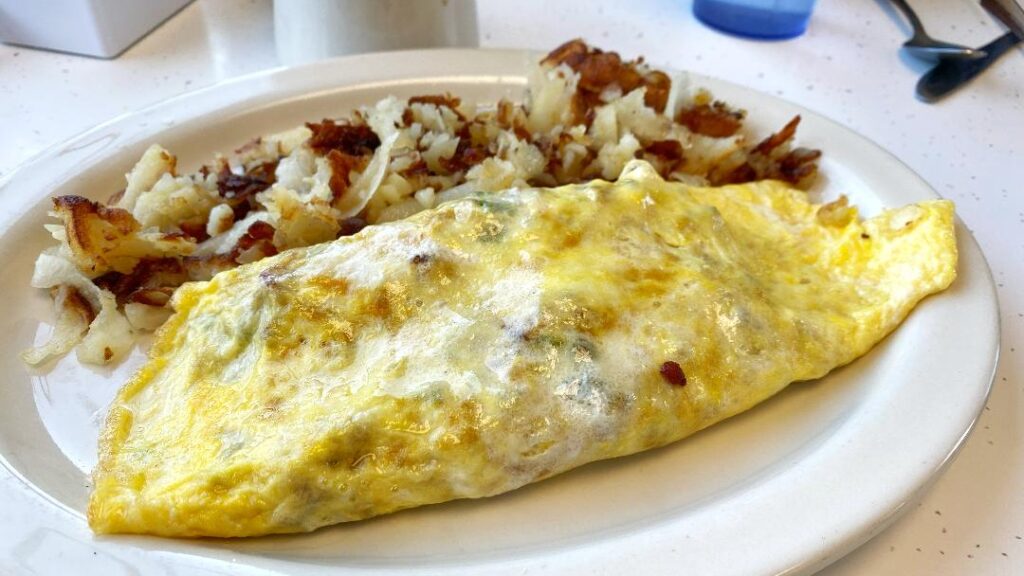 Harold's Koffee House BYO Omelet 2