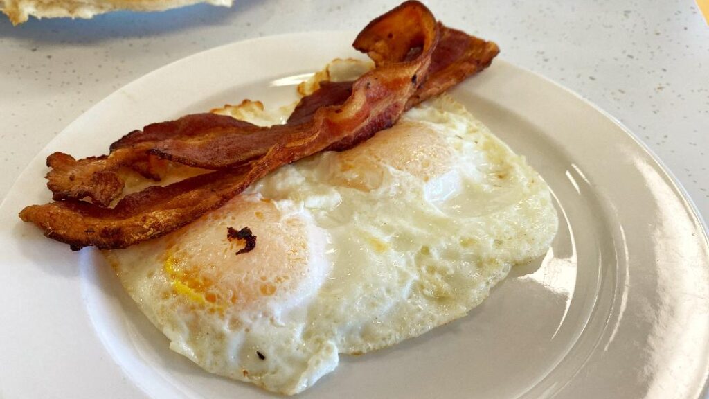 Harold's Koffee House Bacon & Eggs