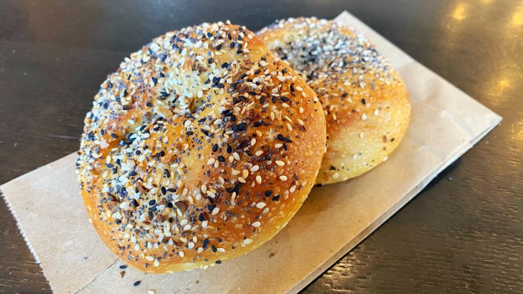 Know Good Eats Everything Bagels