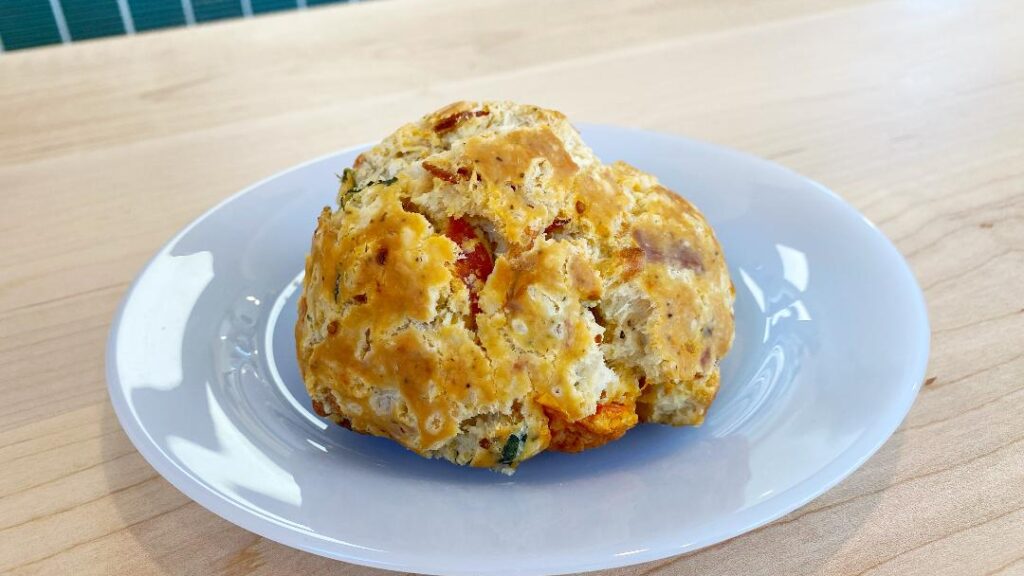 Know Good Mushroom & Feta Scone