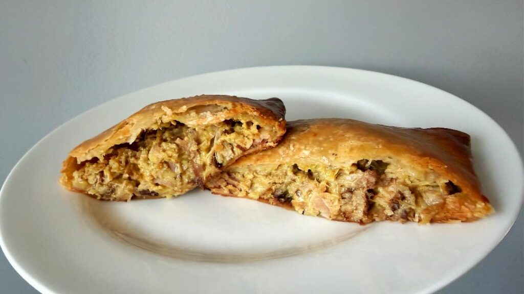 Carter & Rye Cubano Hand Pie
