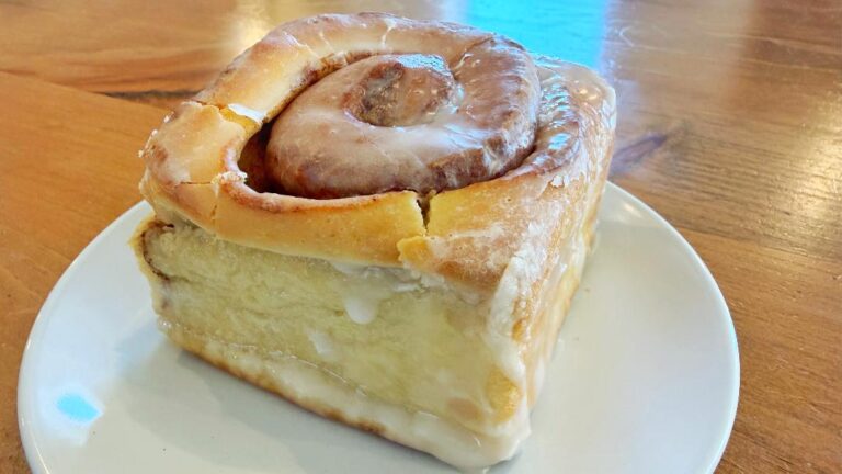 Fariner Bakery Cinnamon Roll