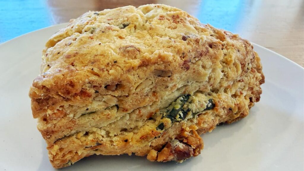 Fariner Bakery Pesto Scone