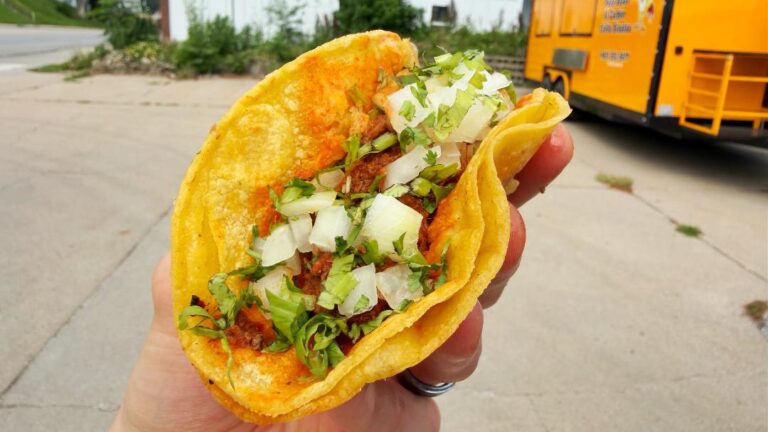Ma' Mona Al Pastor Taco