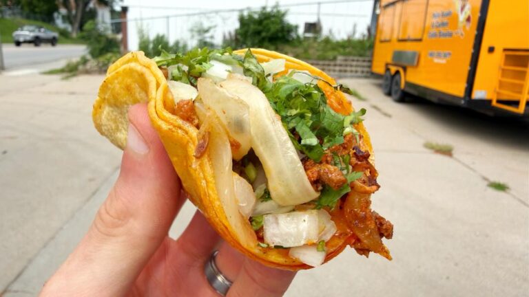 Ma' Mona Barbacoa Taco