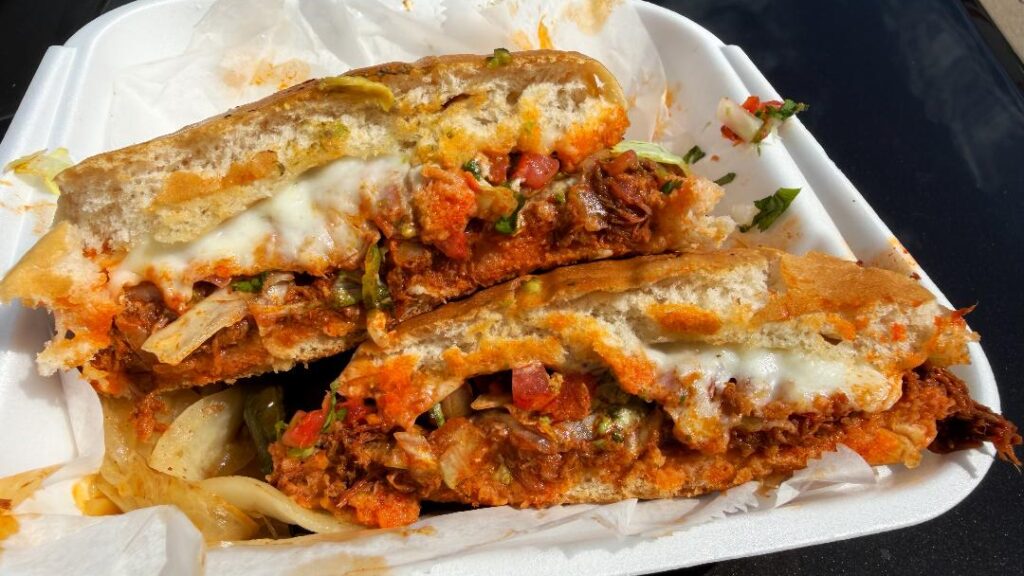Ma' Mona Barbacoa Torta