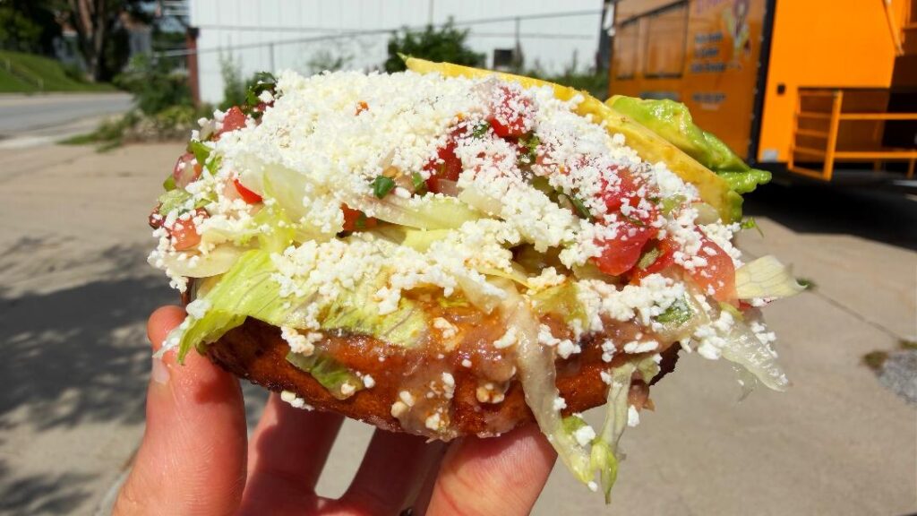 Ma' Mona Tinga Torta