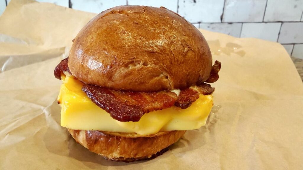 Mercredi Market Breakfast Milk Bun