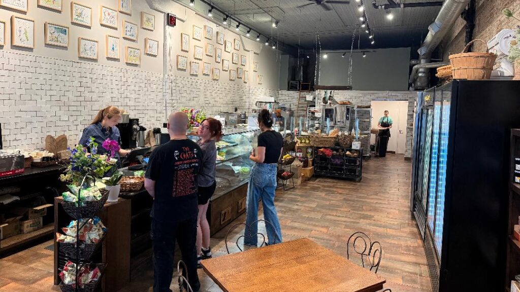 Mercredi Market Interior