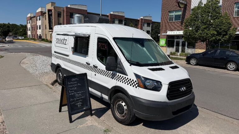 Mootz Food Truck