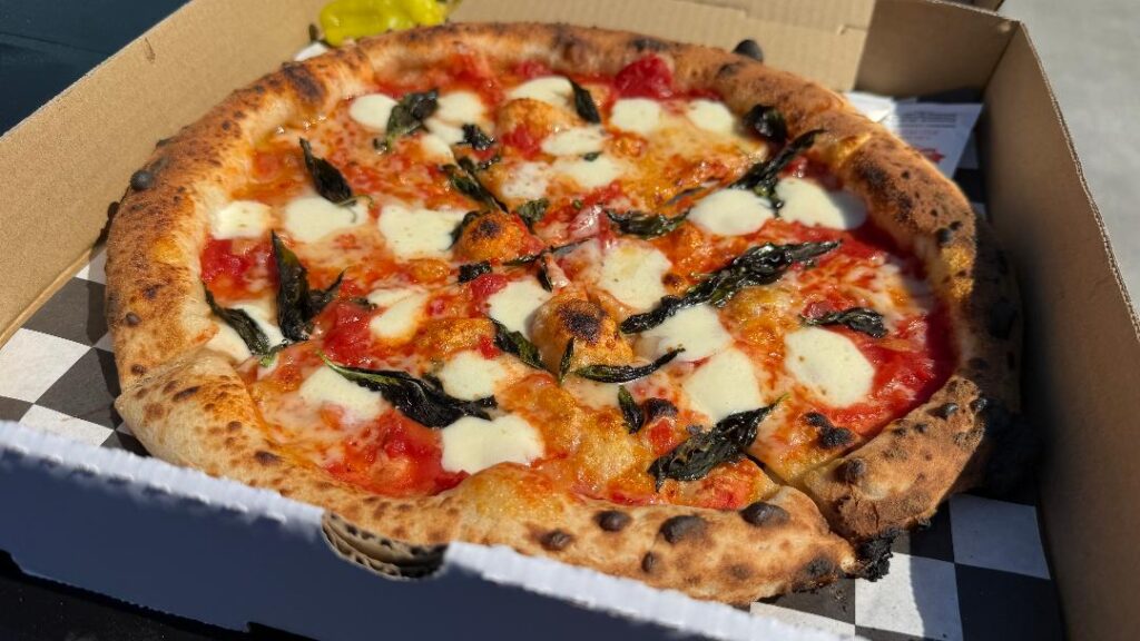 Mootz Margherita Pizza