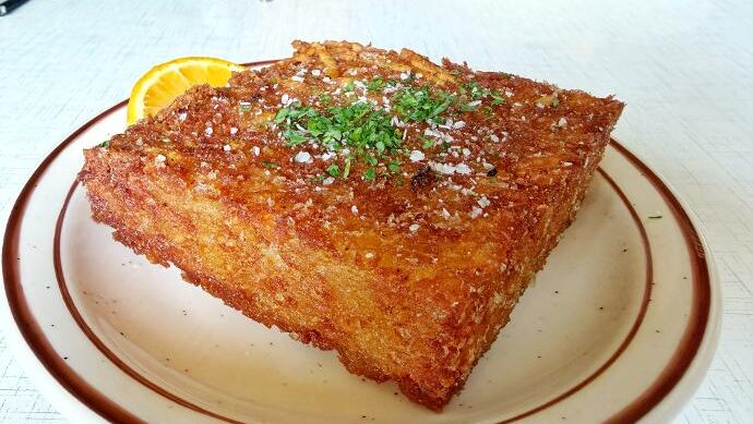 Fizzy's Fountain & Liquors Hash Brown Cake